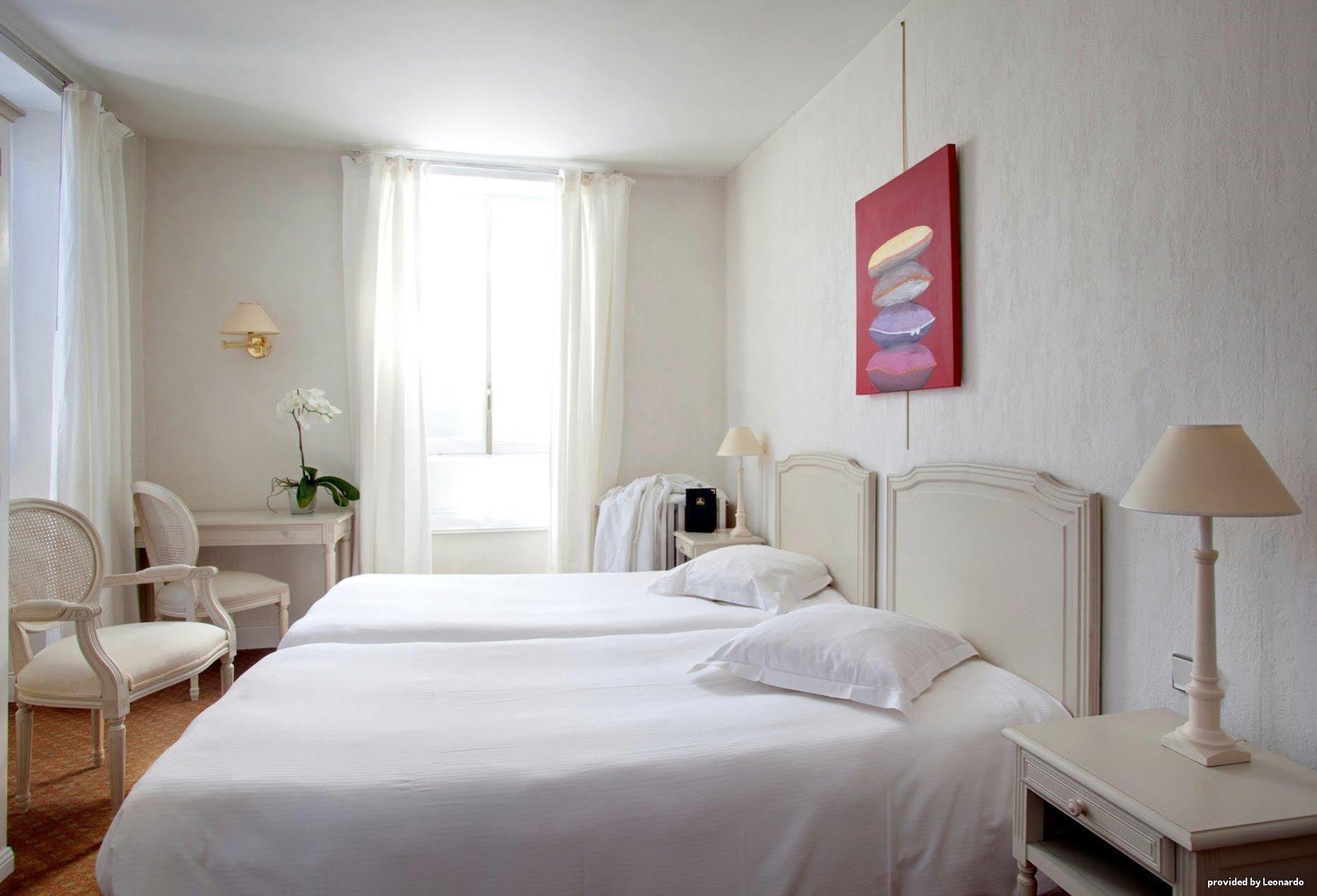 Best Western Grand Hotel de Bordeaux Aurillac Kamer foto