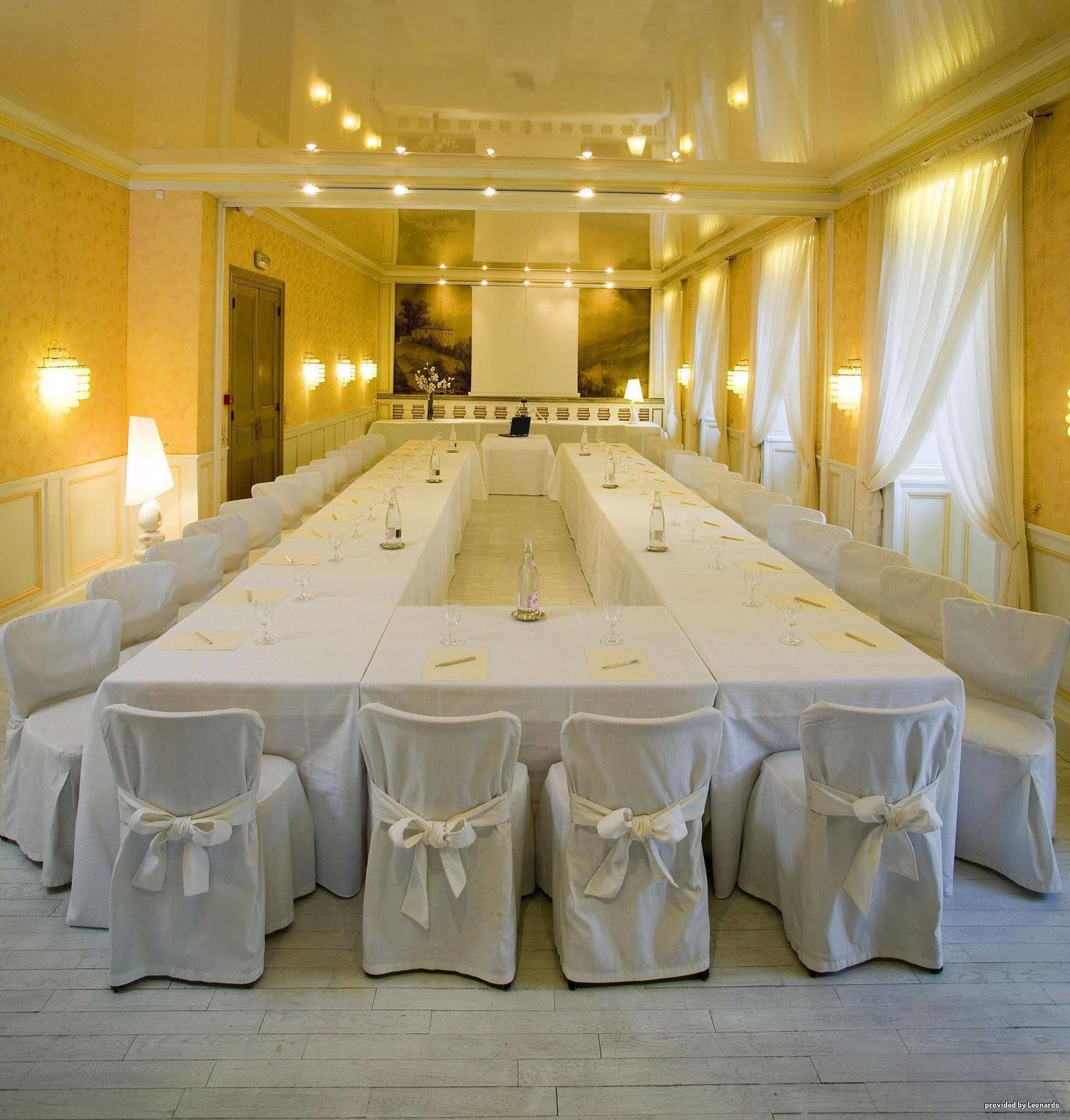 Best Western Grand Hotel de Bordeaux Aurillac Faciliteiten foto
